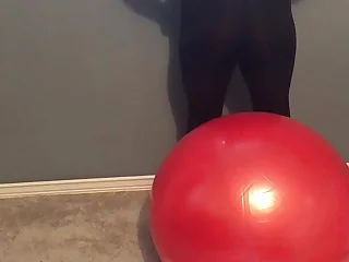 Yoga ball Waist stretch